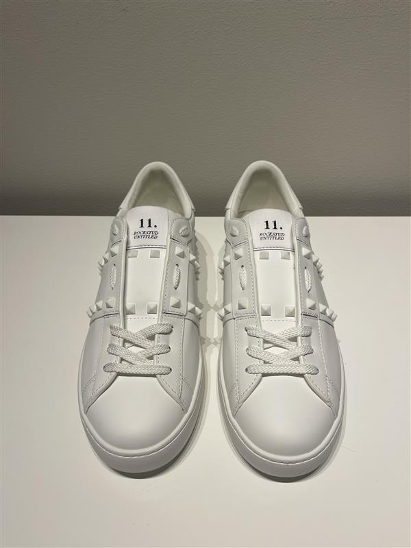 All-White Rockstud Untitled